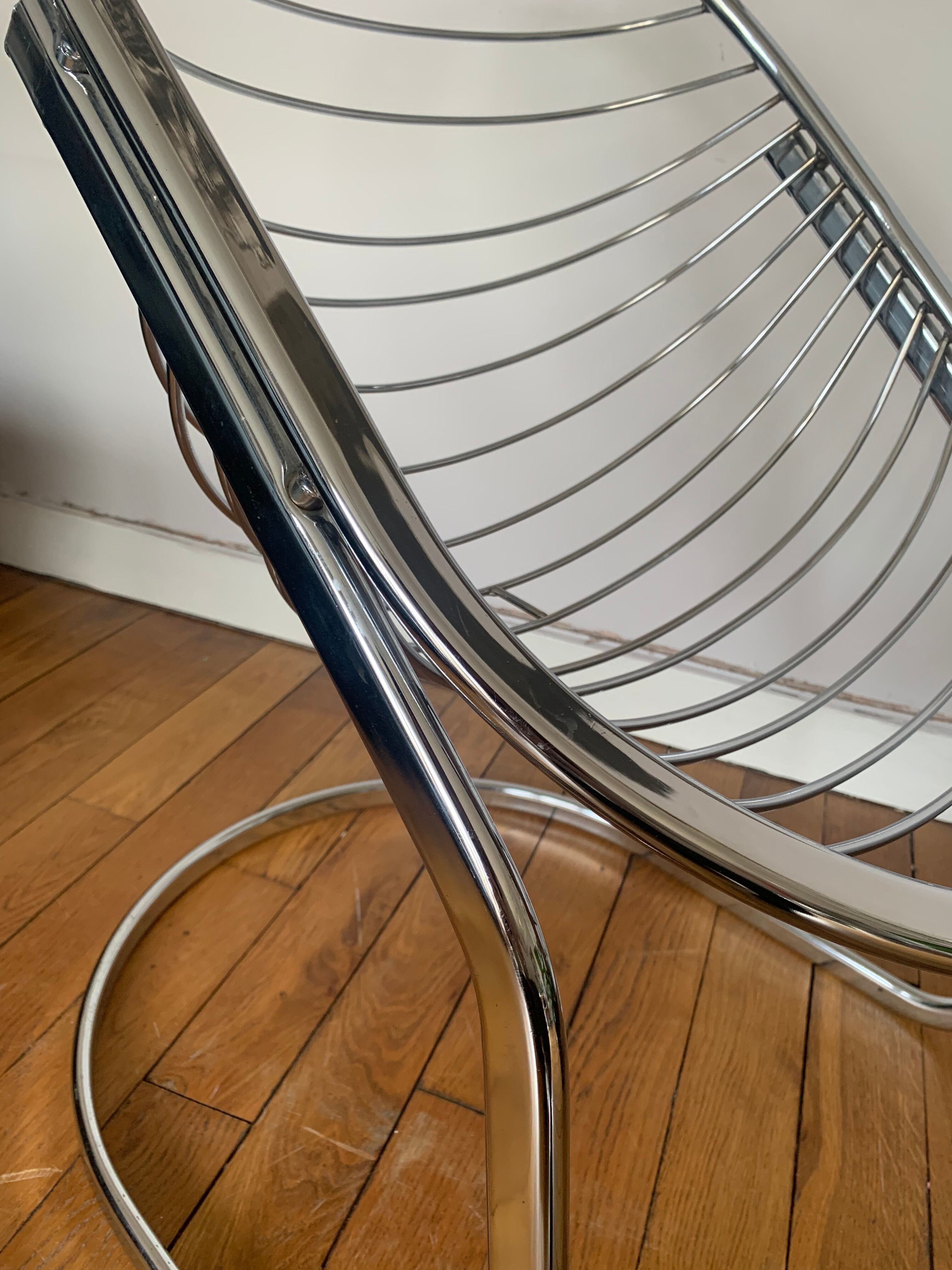 Fauteuil Egg  année 70