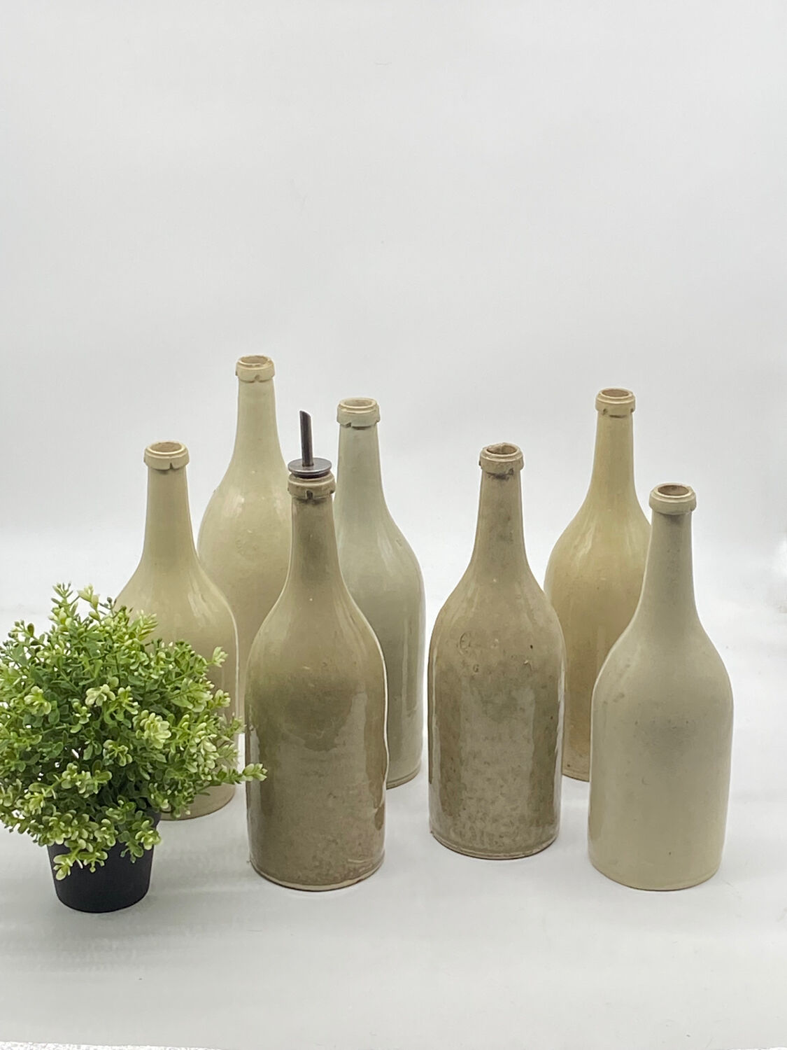 Enamelled stoneware/ceramic bottle, olive oil, oil cruet, old, vintage