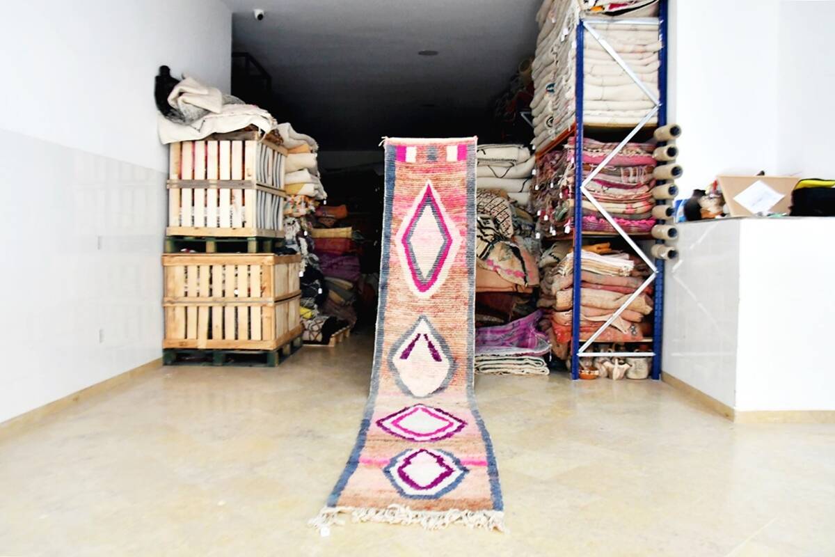 Moroccan Berber rug Boujaad 404 x 71 cm new