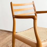 Fauteuil rare modèle 62 par Niels O. Møller en chêne, Danemark