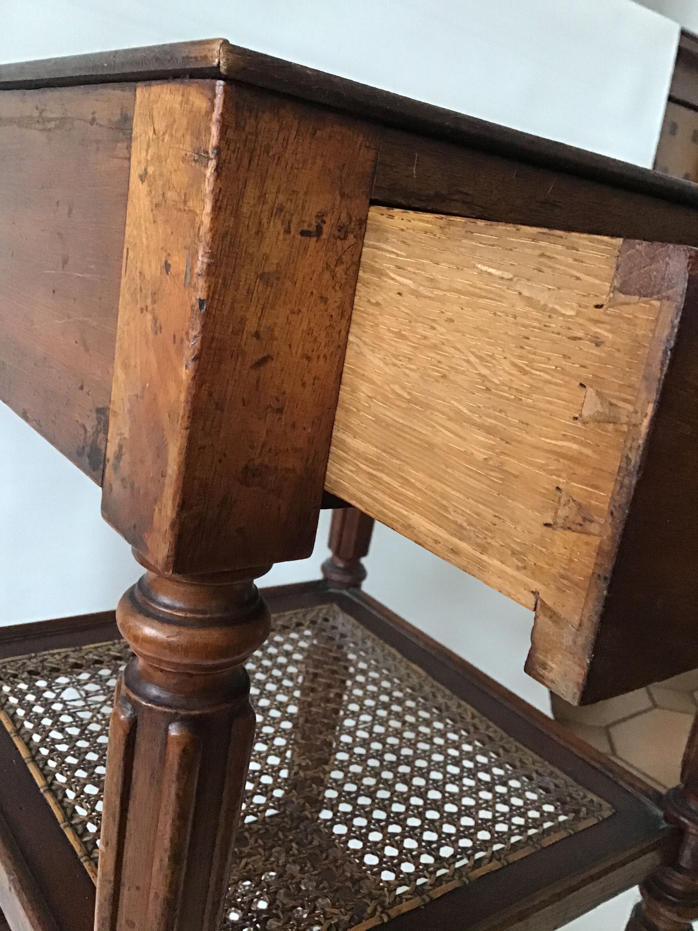 Table of watercolorist 19th