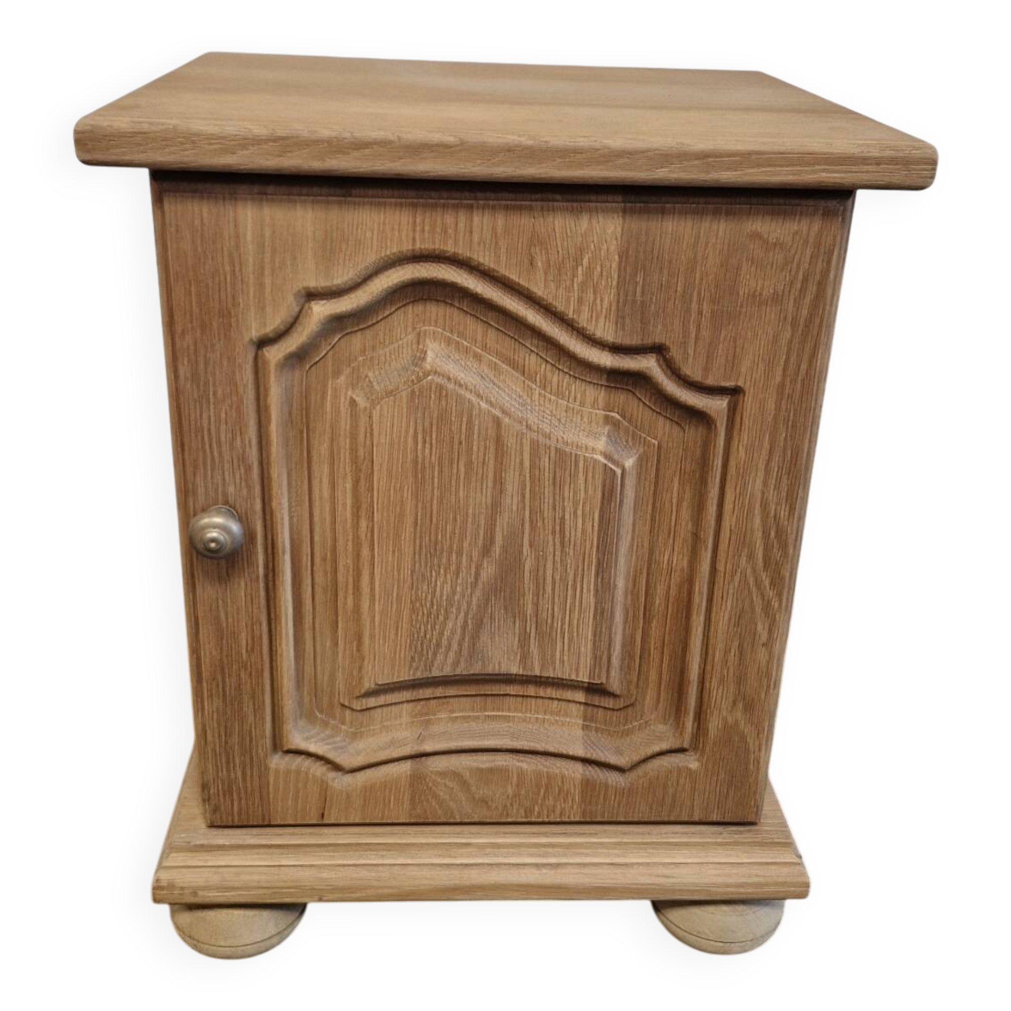 Bedside table