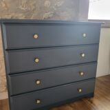 Contemporary style wooden chest of drawers