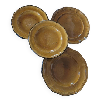 Varages 70's Plates