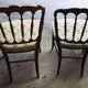Deux chaises de salon de musique