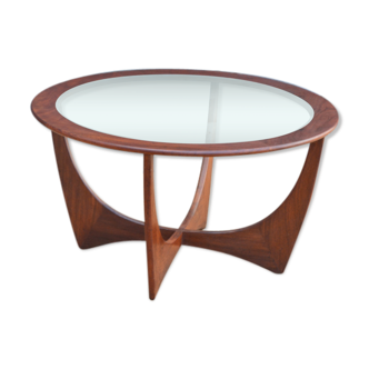 Table basse par Victor Wilkins