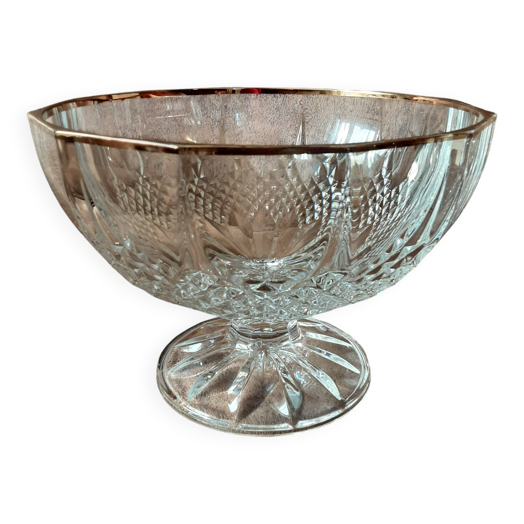 Crystal footed cup