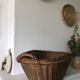 Large wicker basket with handle