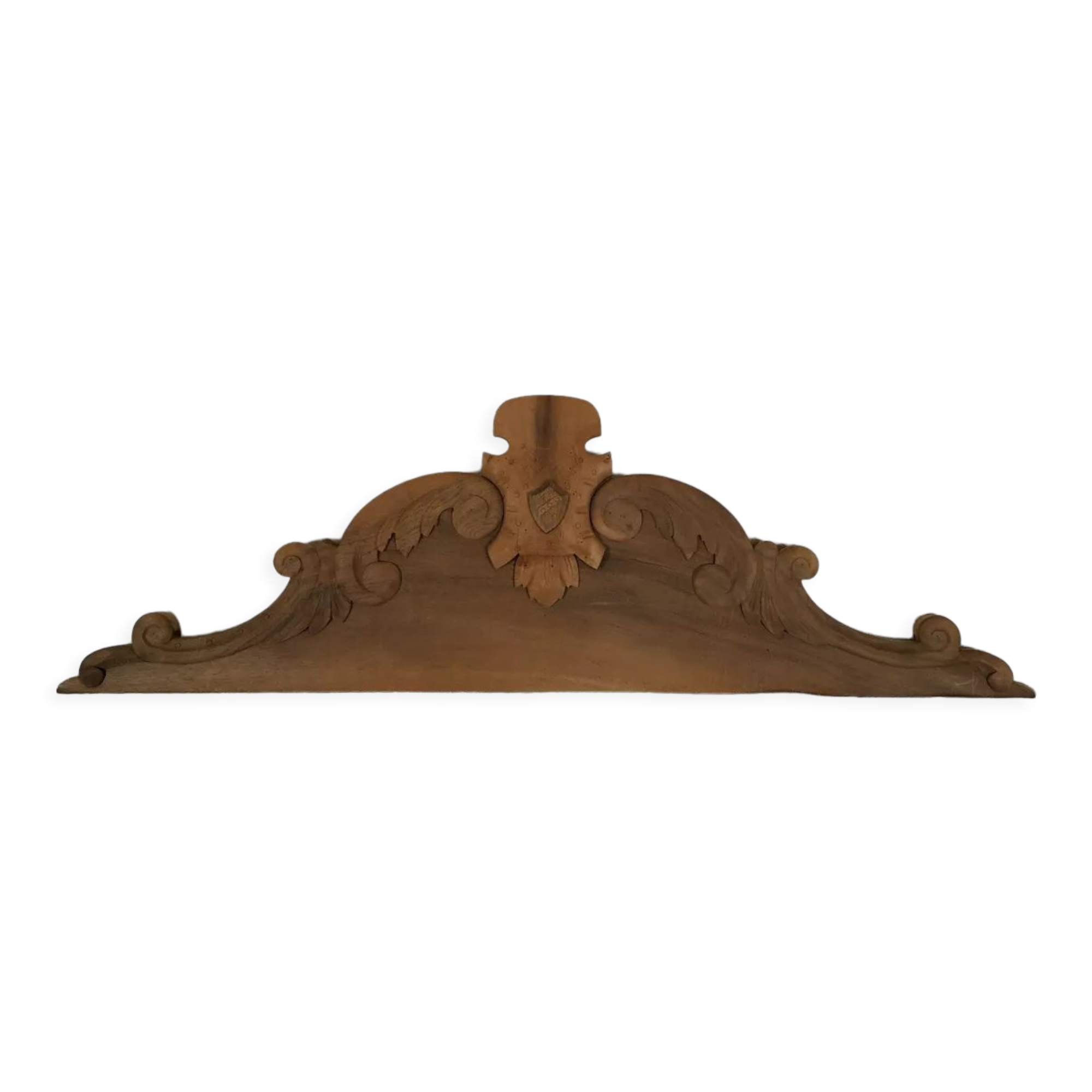 Cabinet pediment