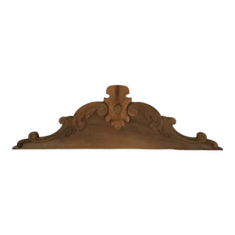 Cabinet pediment