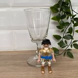 Set of 9 white wine glasses