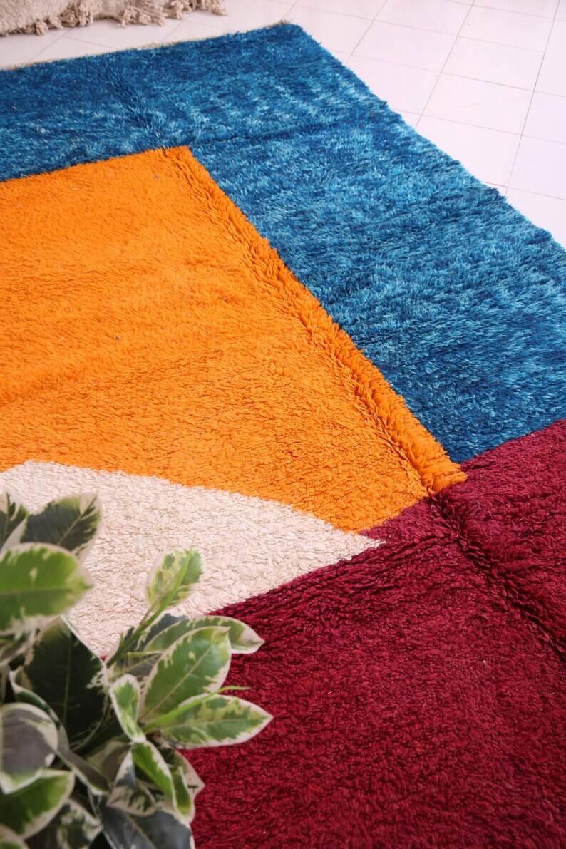 Handmade traditional Berber rug with colourful patterns, size 150/250cm.