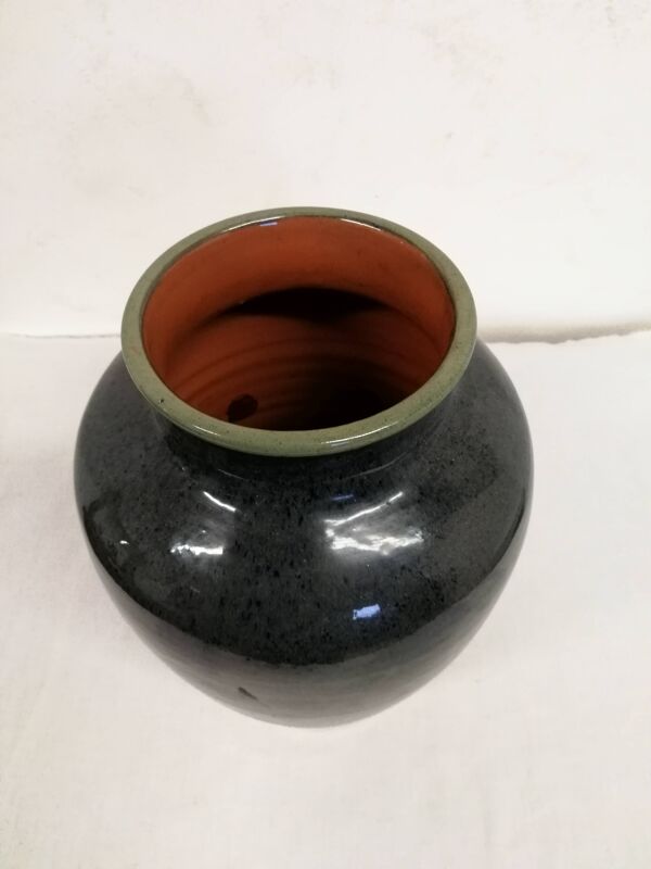 Vase en grès vernissé