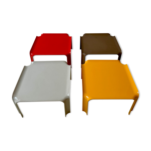 Ensemble de 4 tables