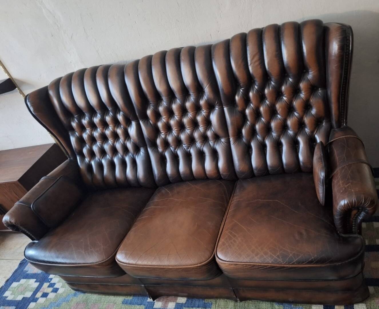 Chesterfield 3-seater chestnut coloured leather sofa