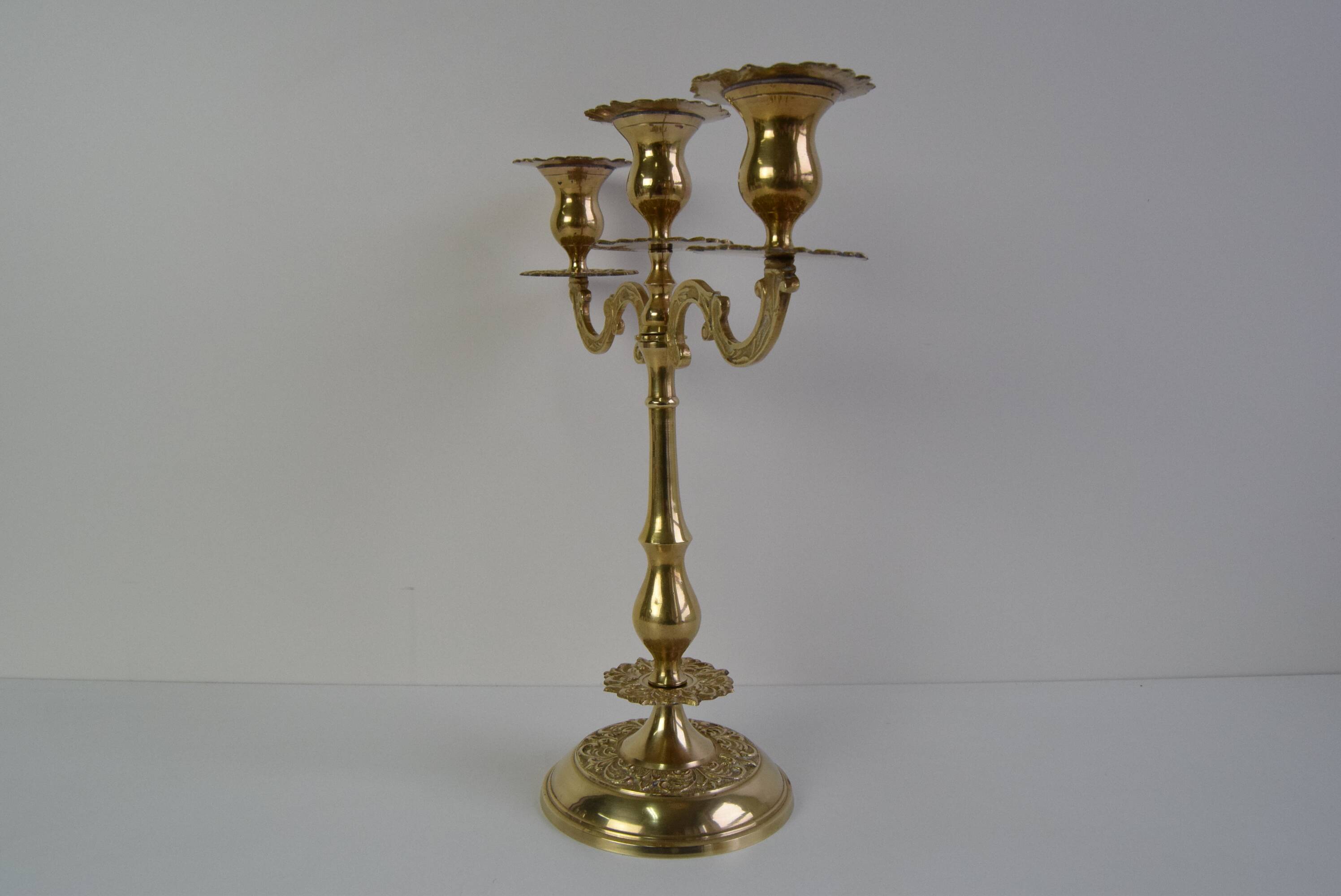 Chandelier vintage à trois bras en laiton, Tchécoslovaquie, années 1970.