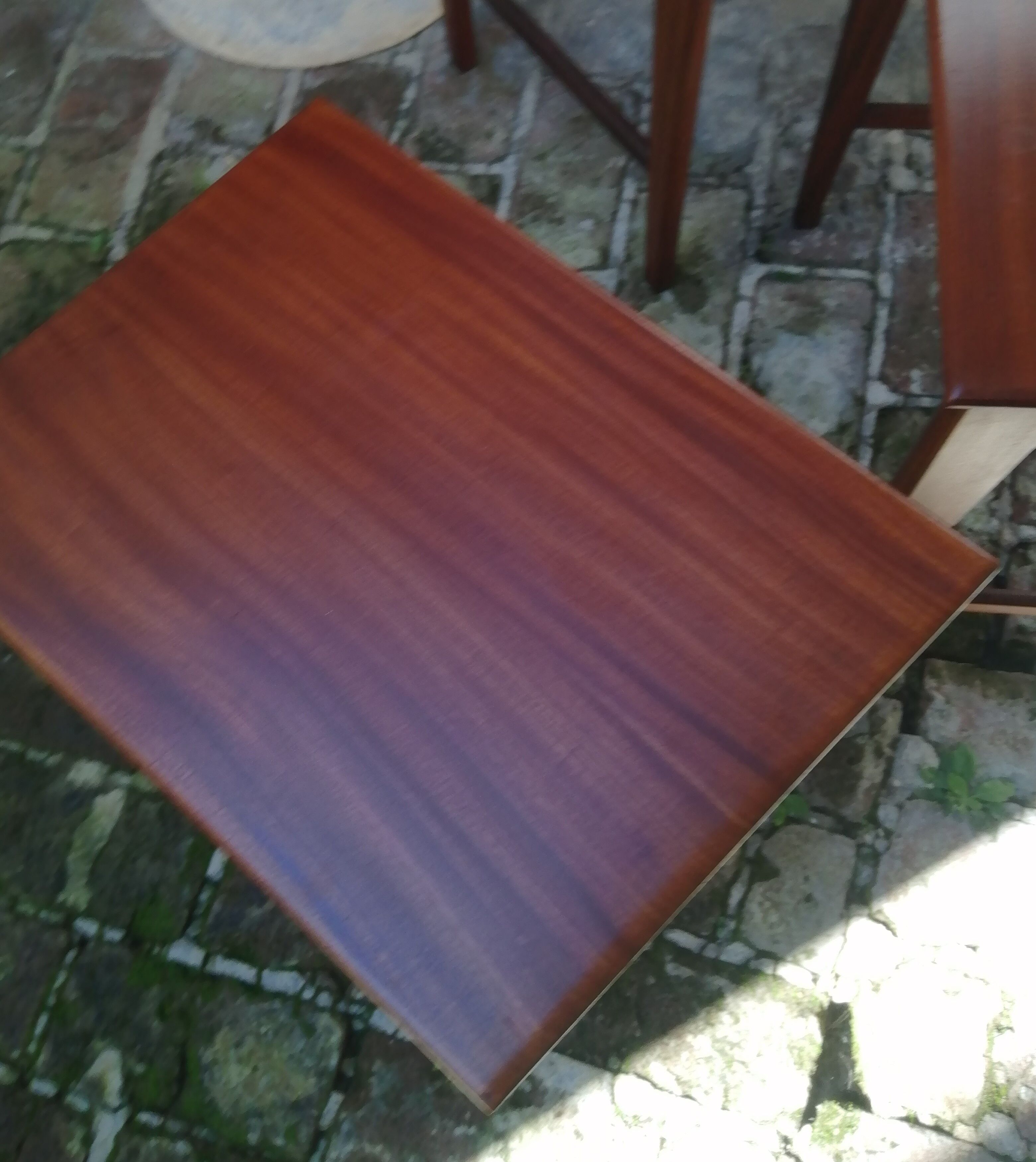 Pull-out tables from the 60s in solid exotic wood published by Younger