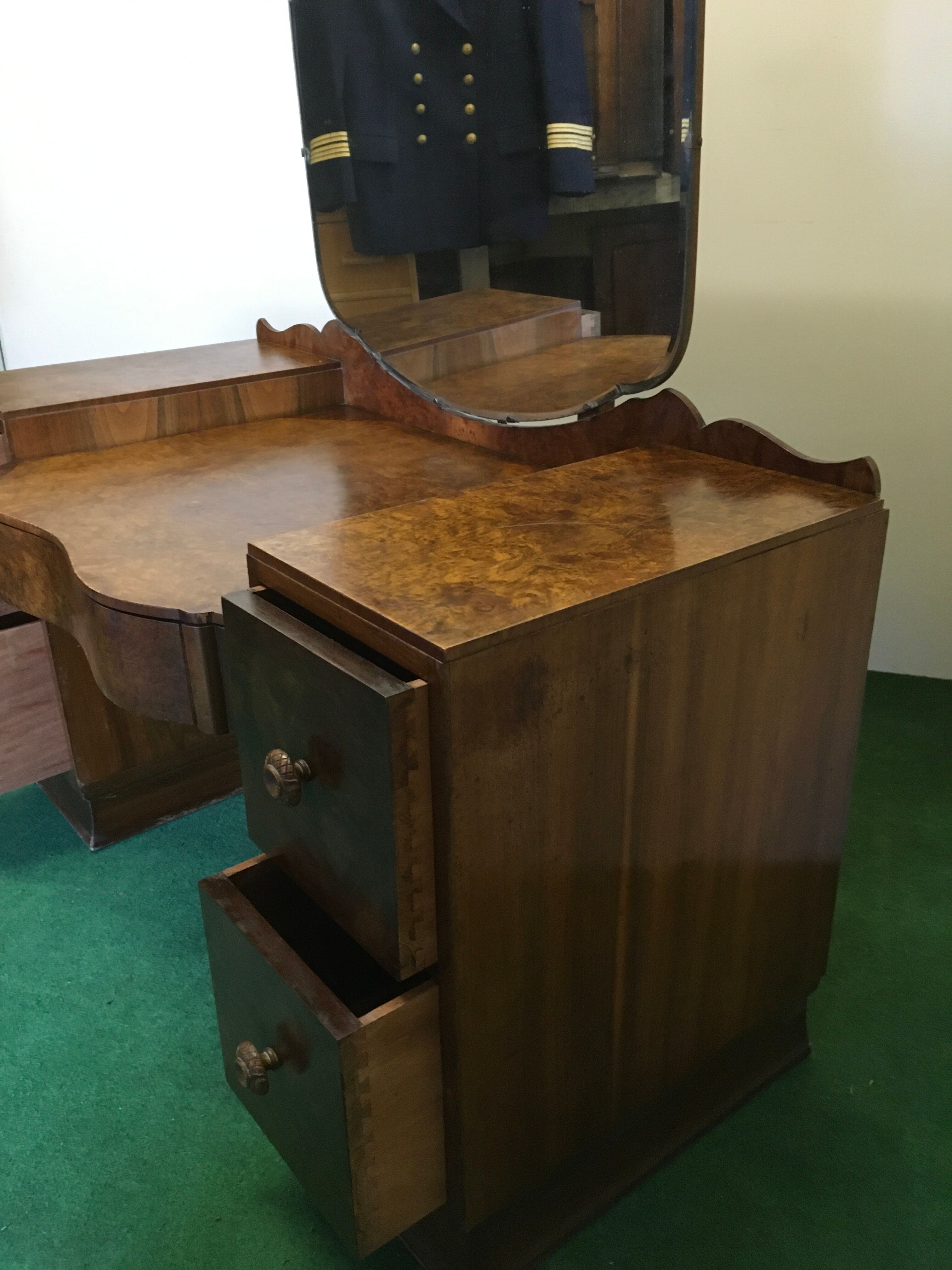 Art Deco dressing table