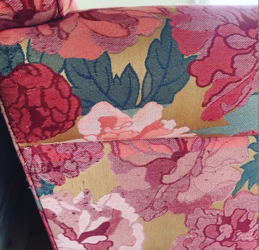 Vintage floral sofa Schwartz