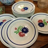 Flowered plates