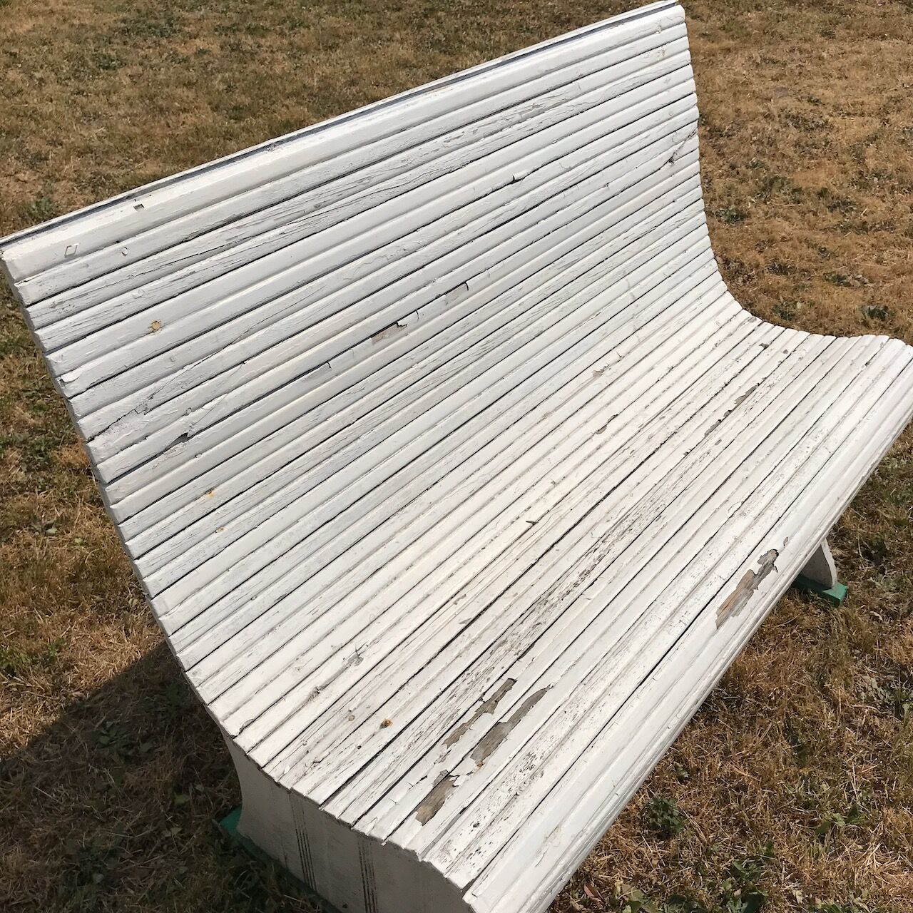 Wood garden bench