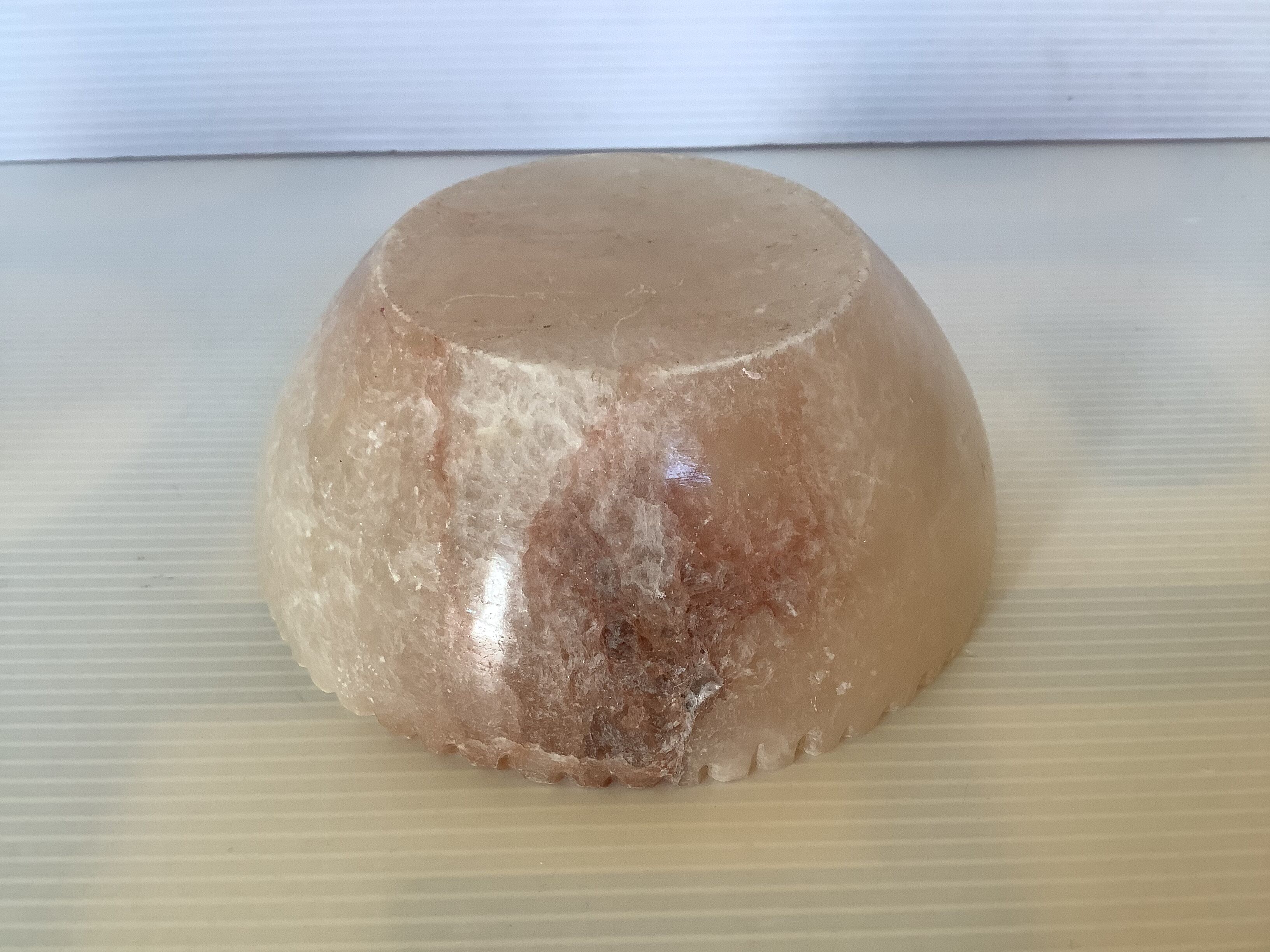 Alabaster box serrated edge