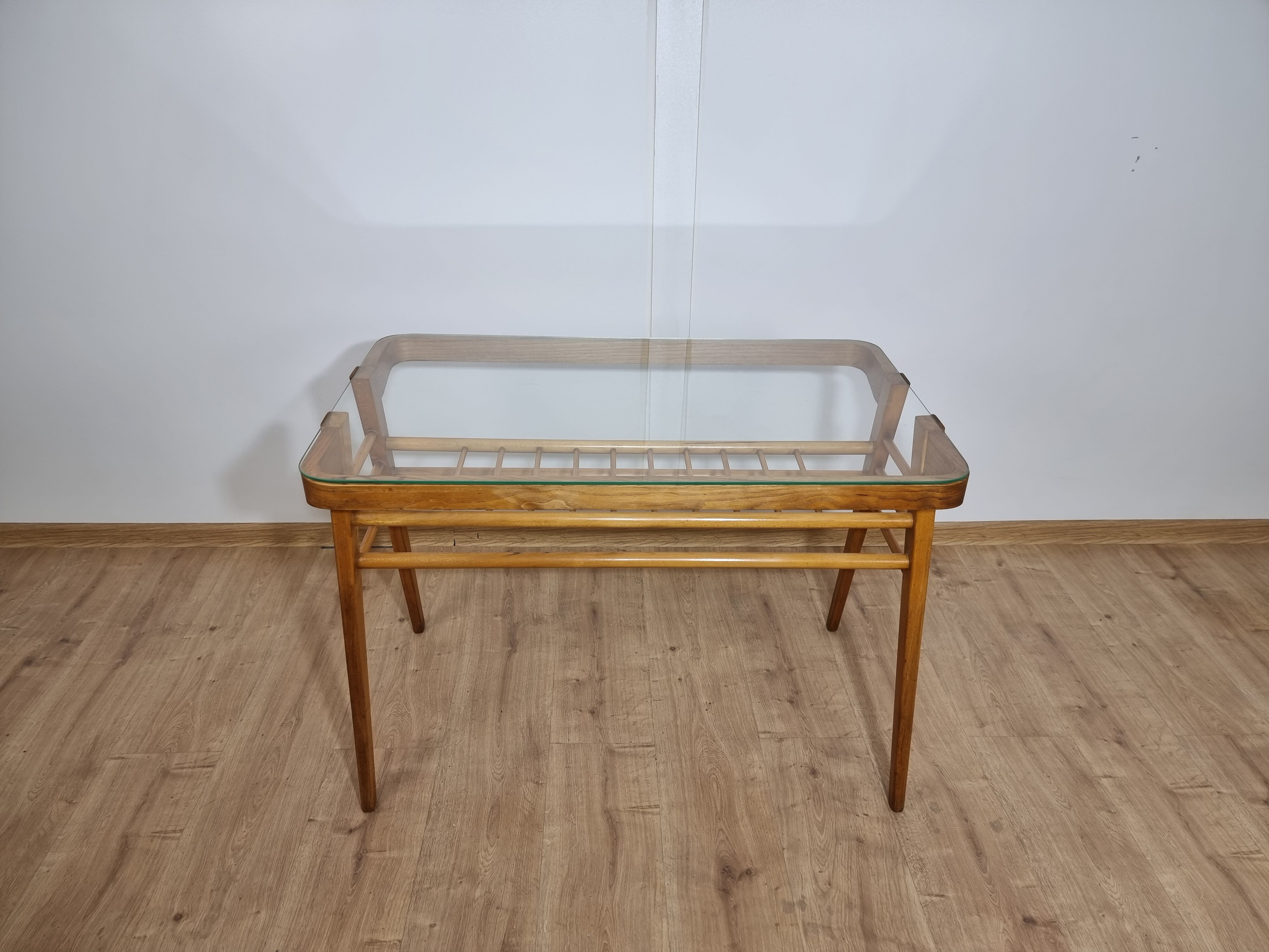 Table basse par F. Jirák pour Tatra Nabytok