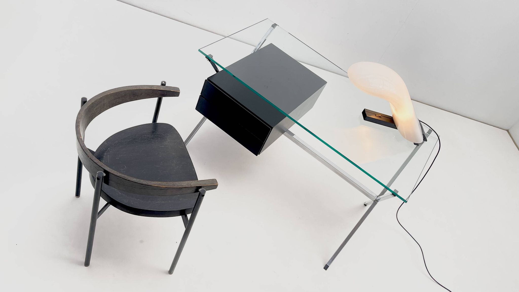 Franco Albini for Knoll - Chrome glass and black wood Desk
