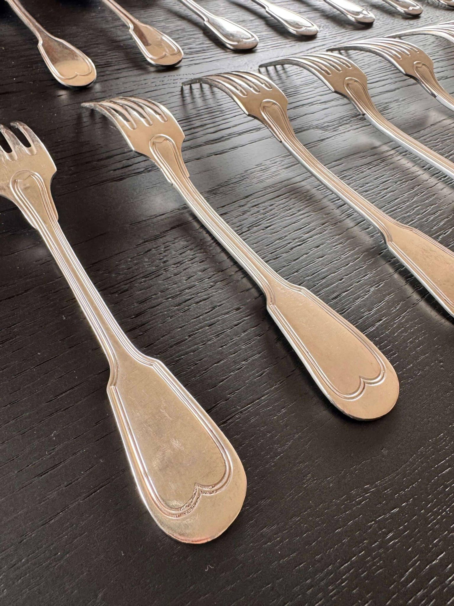 Vintage Ercuis cutlery set of 37 pieces, Chinon model.