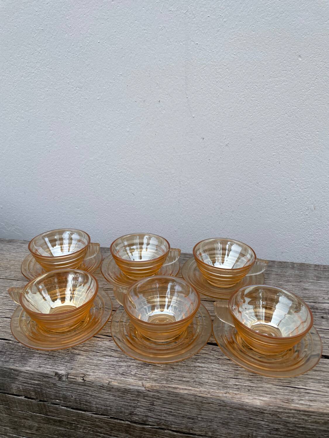 6 tasses à café en verre ambré 1970 italiennes