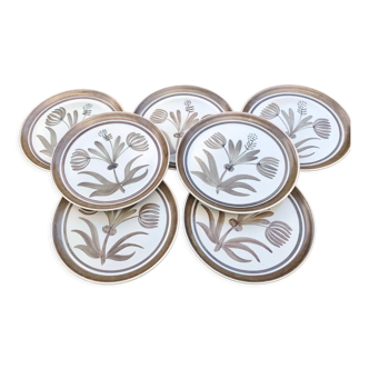 7 assiettes grès Longchamp