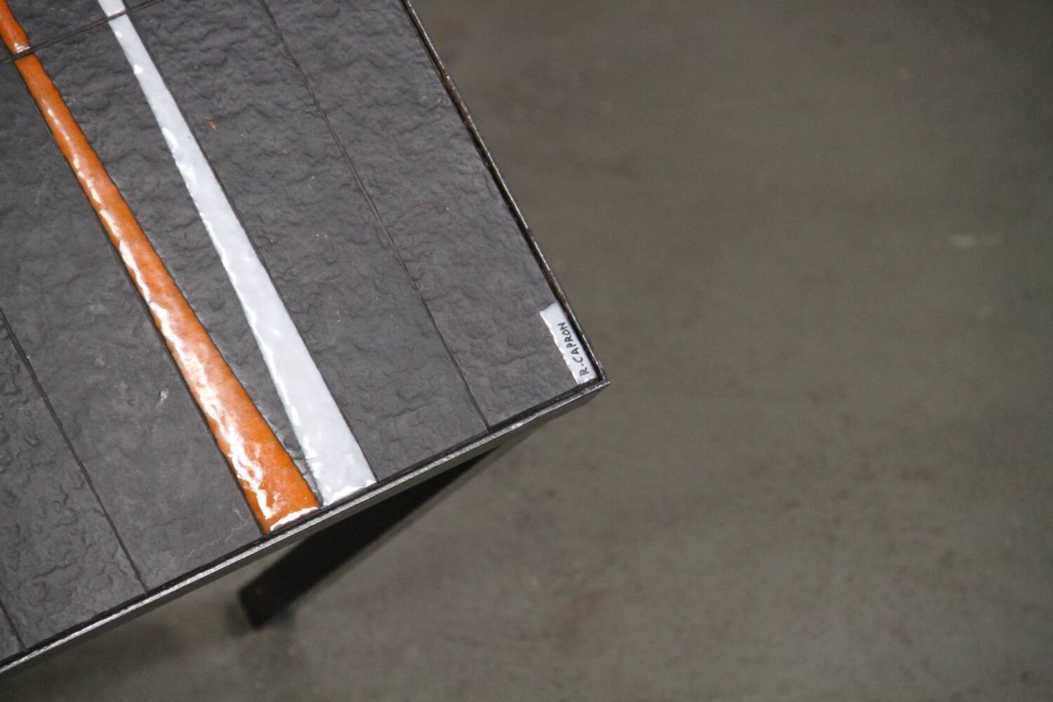 Capron shuttle table