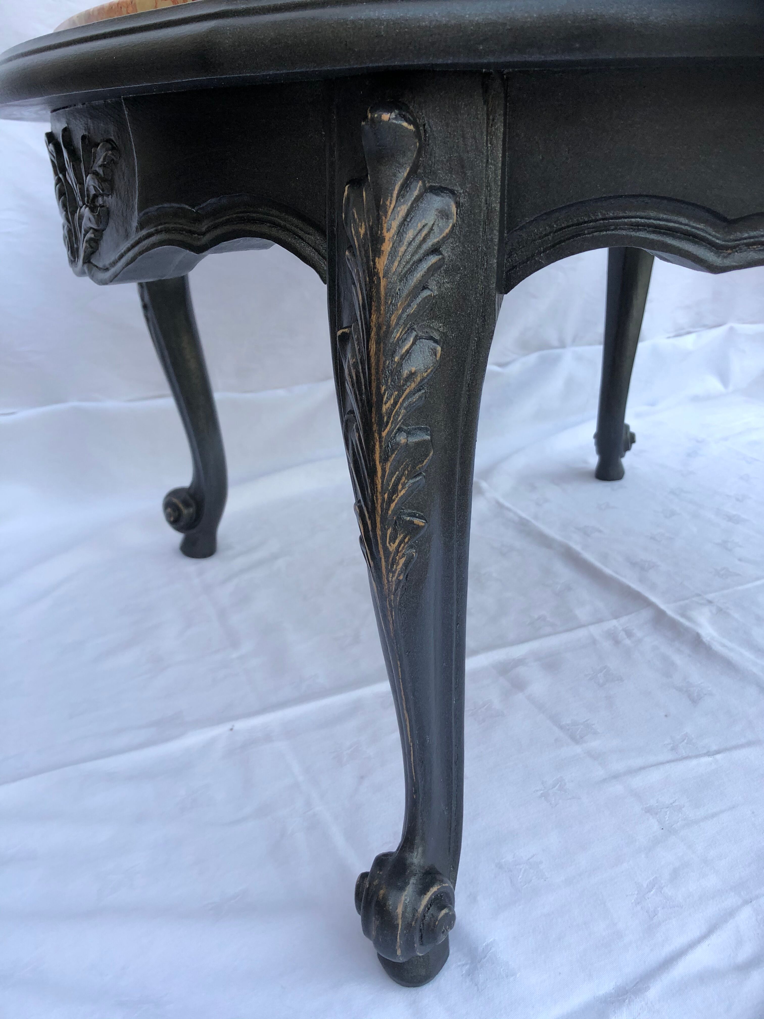 Coffee table with marble top breach