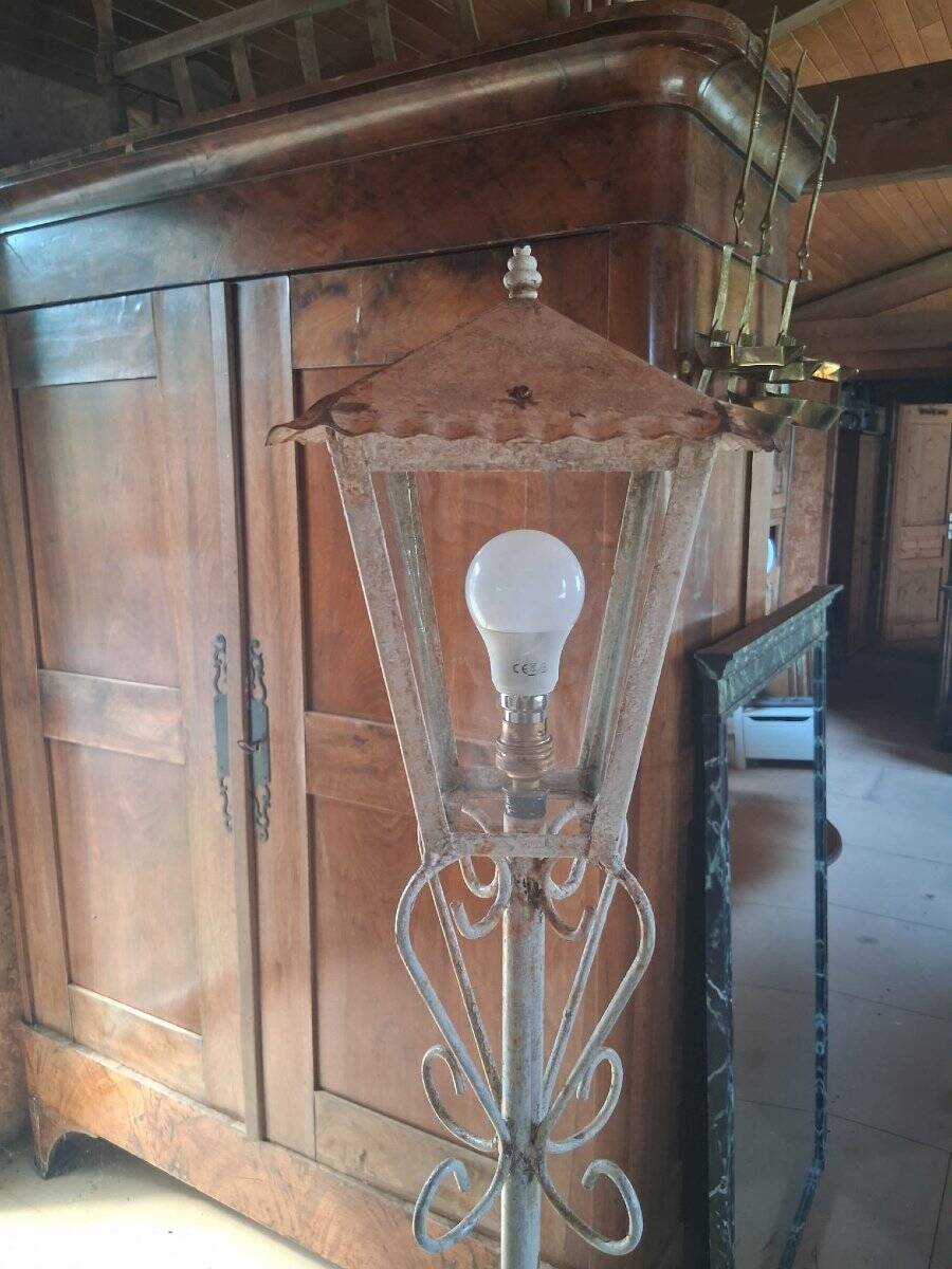 Metal garden lamp with cracked white paint - 1960s
