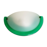 Applicable in thick green glass