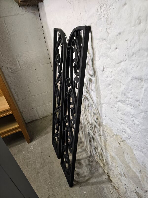 Grille en fer forgé début XXème siècle Art Déco / Art nouveau