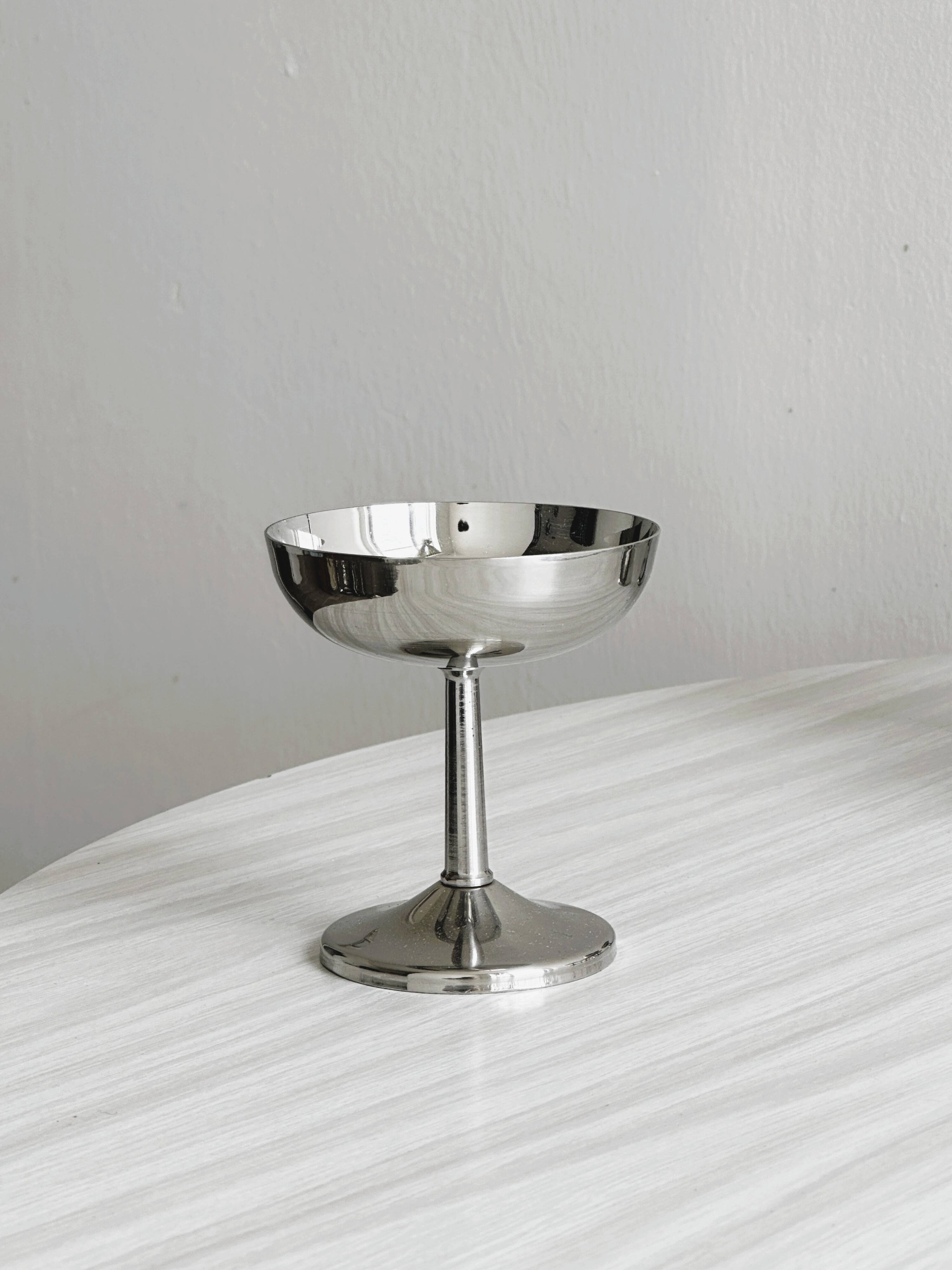 12 stainless steel cups