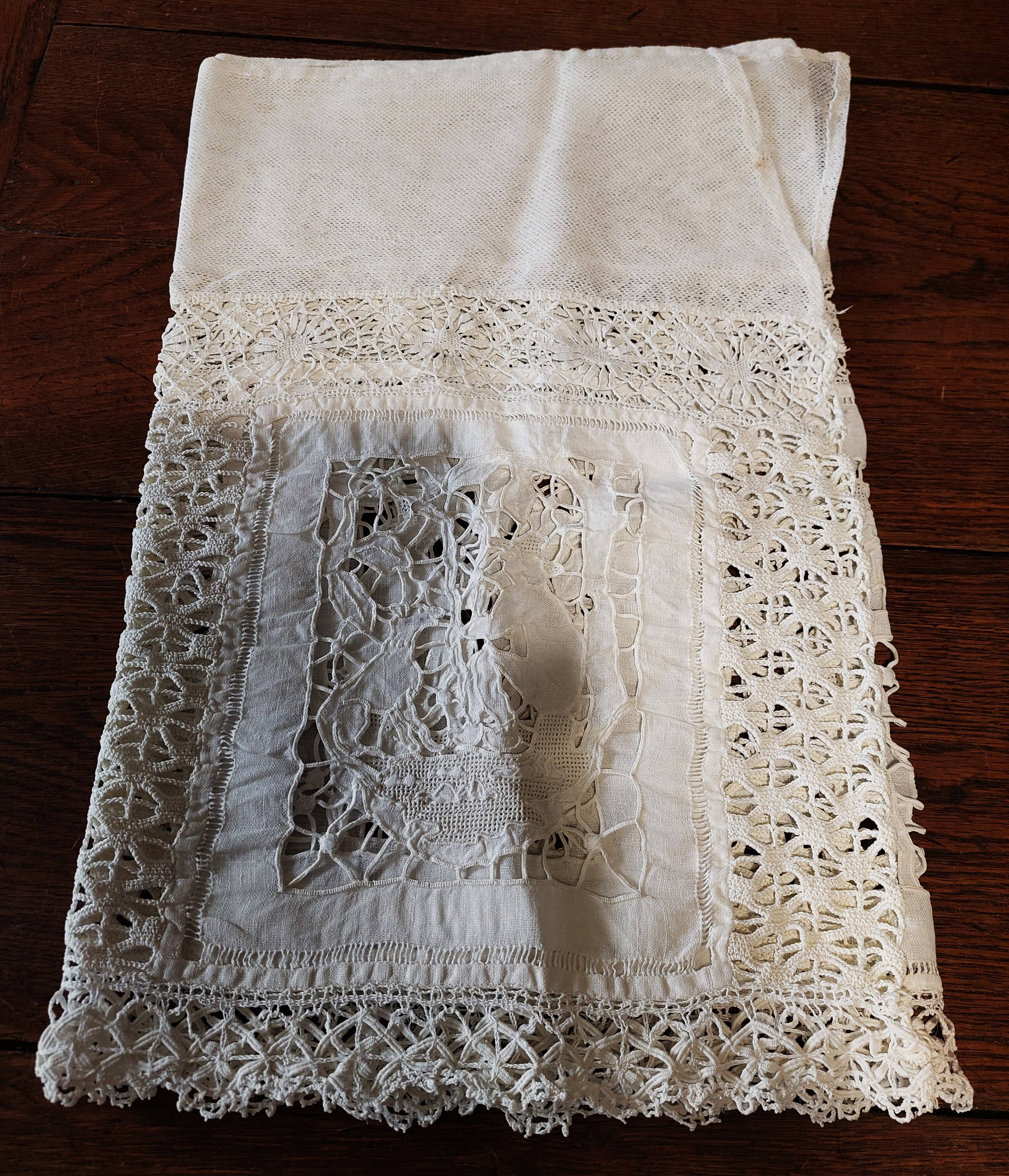 White cotton lace embroidery shelf or fireplace border