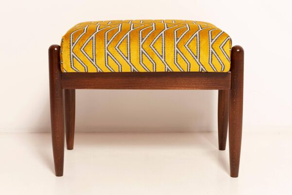 Paire de tabourets Mid Century GFM en jacquard jaune par Casamance, E. Homa, années 1960