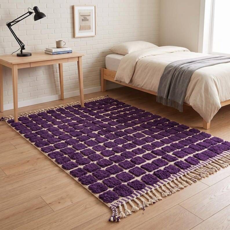 Moroccan handmade rug 210/280