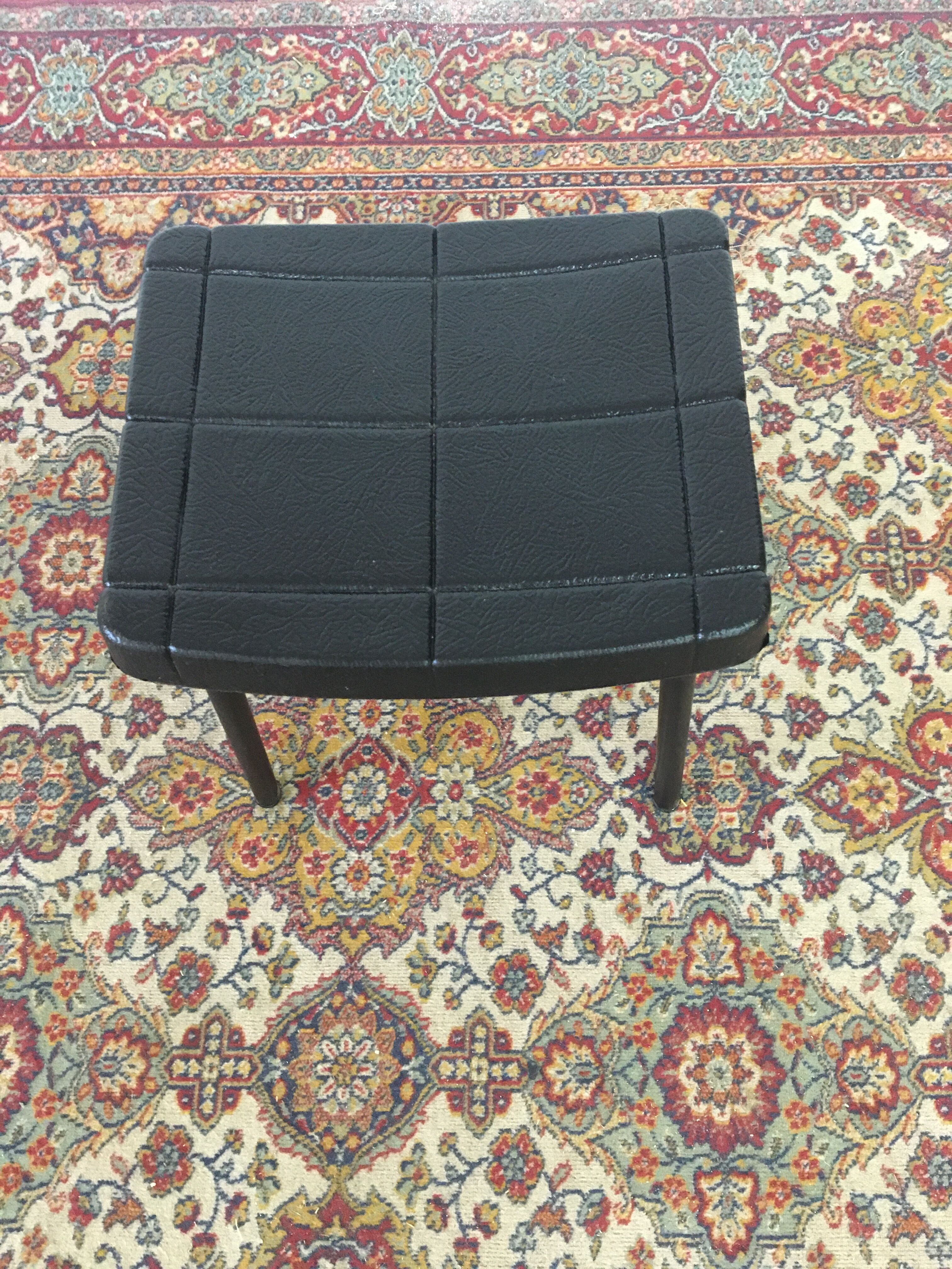 Vintage Grosfillex stool 1960