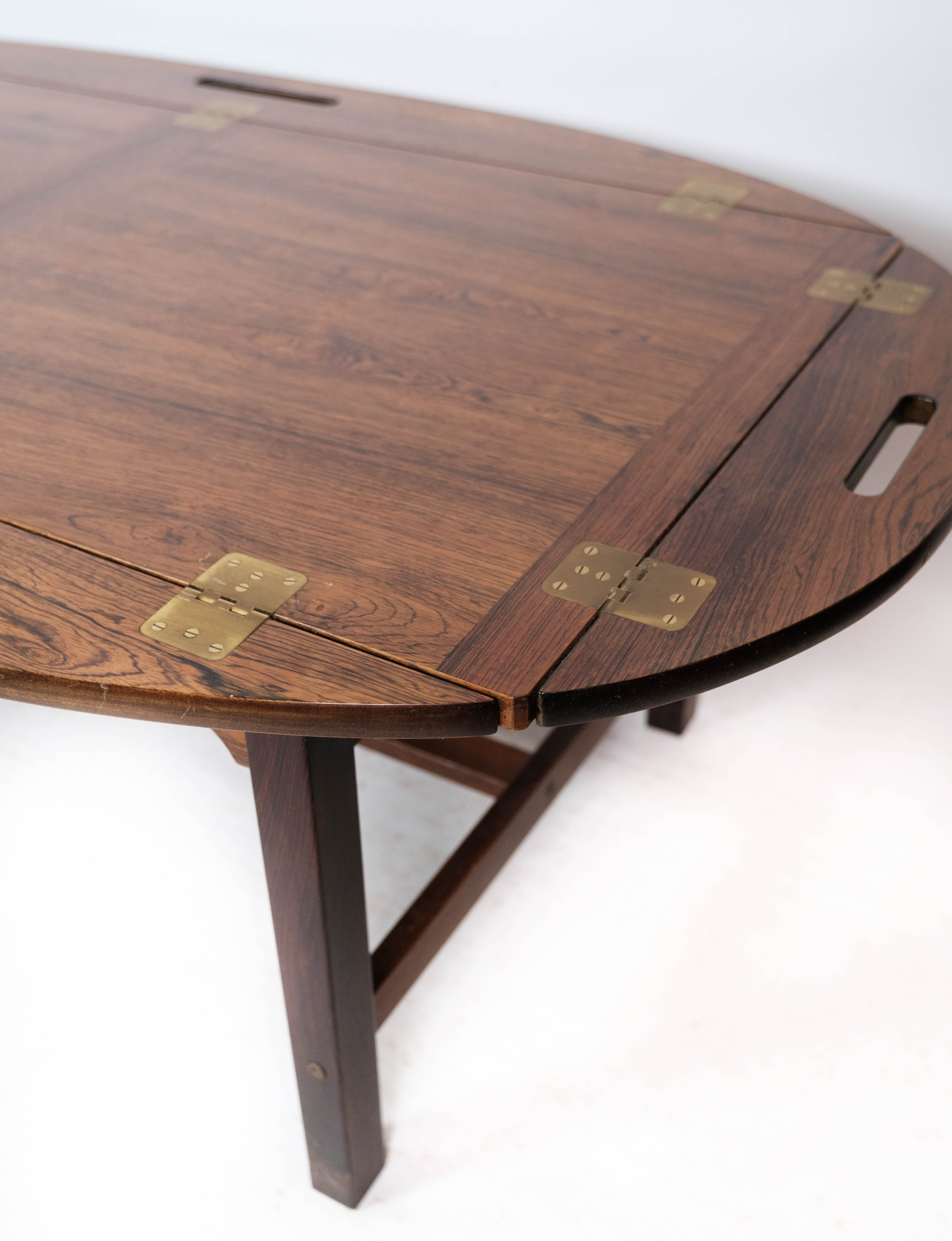 Butler's tray in rosewood of Danish design from the 1960s