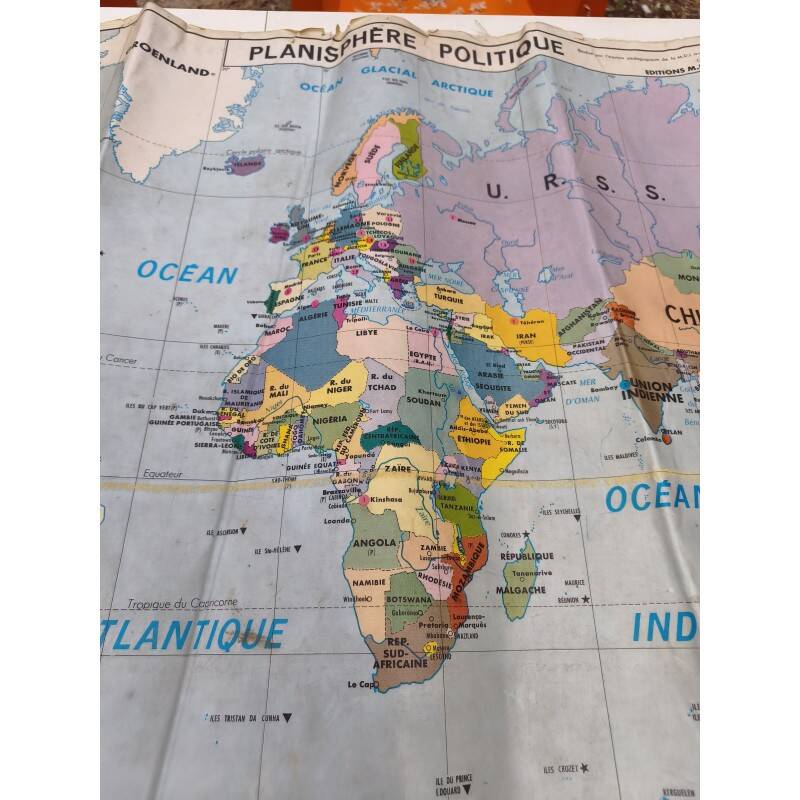 Laminated world map by P. Serryn 1972