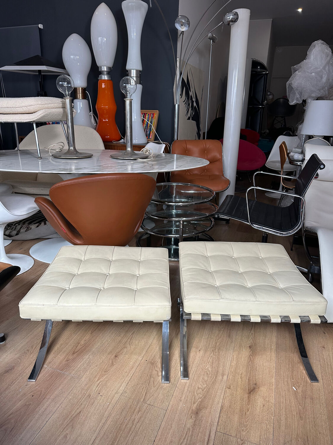 Pair of Barcelona Ottomans Knoll edition