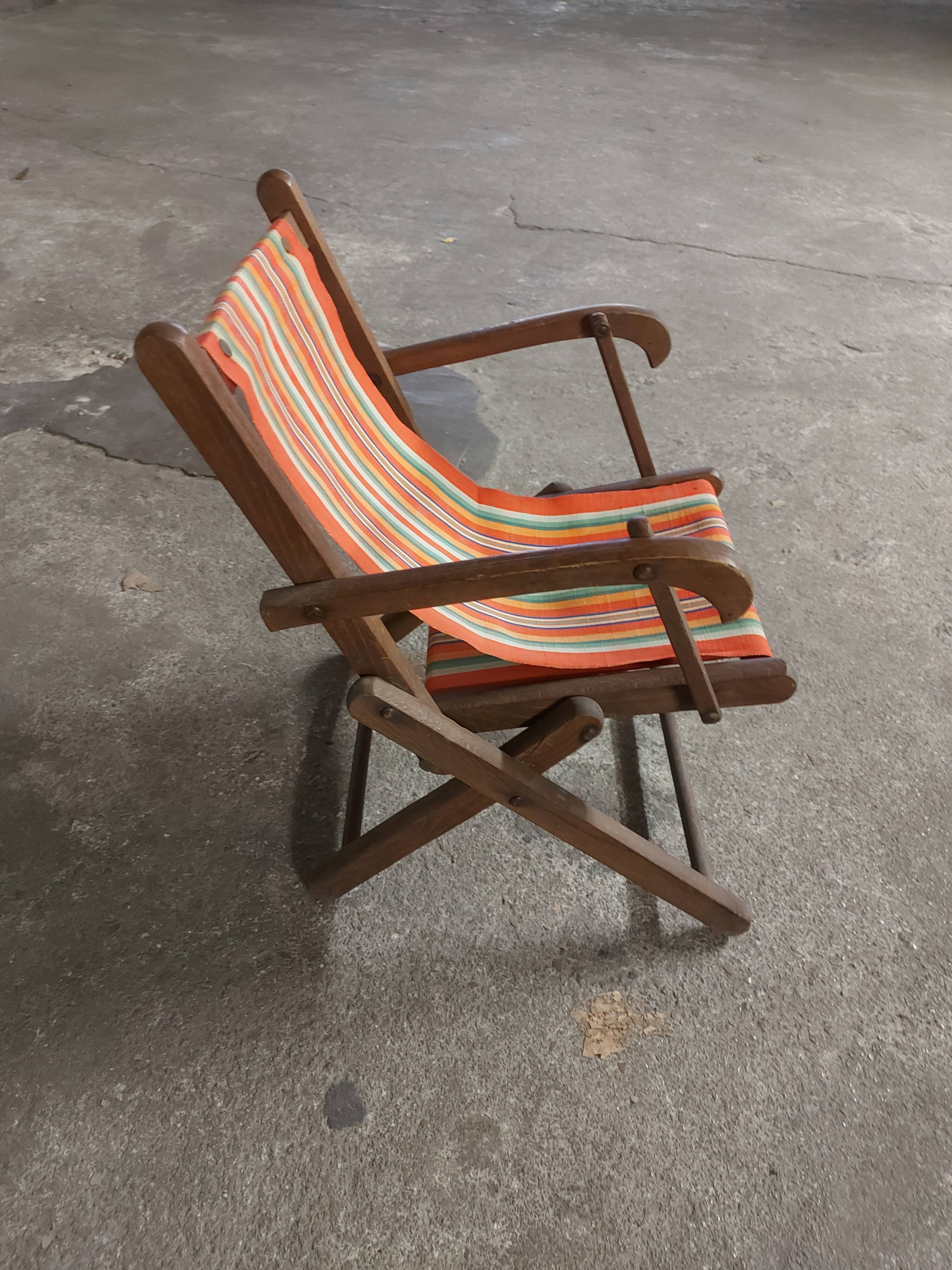 Vintage children's chaise longue