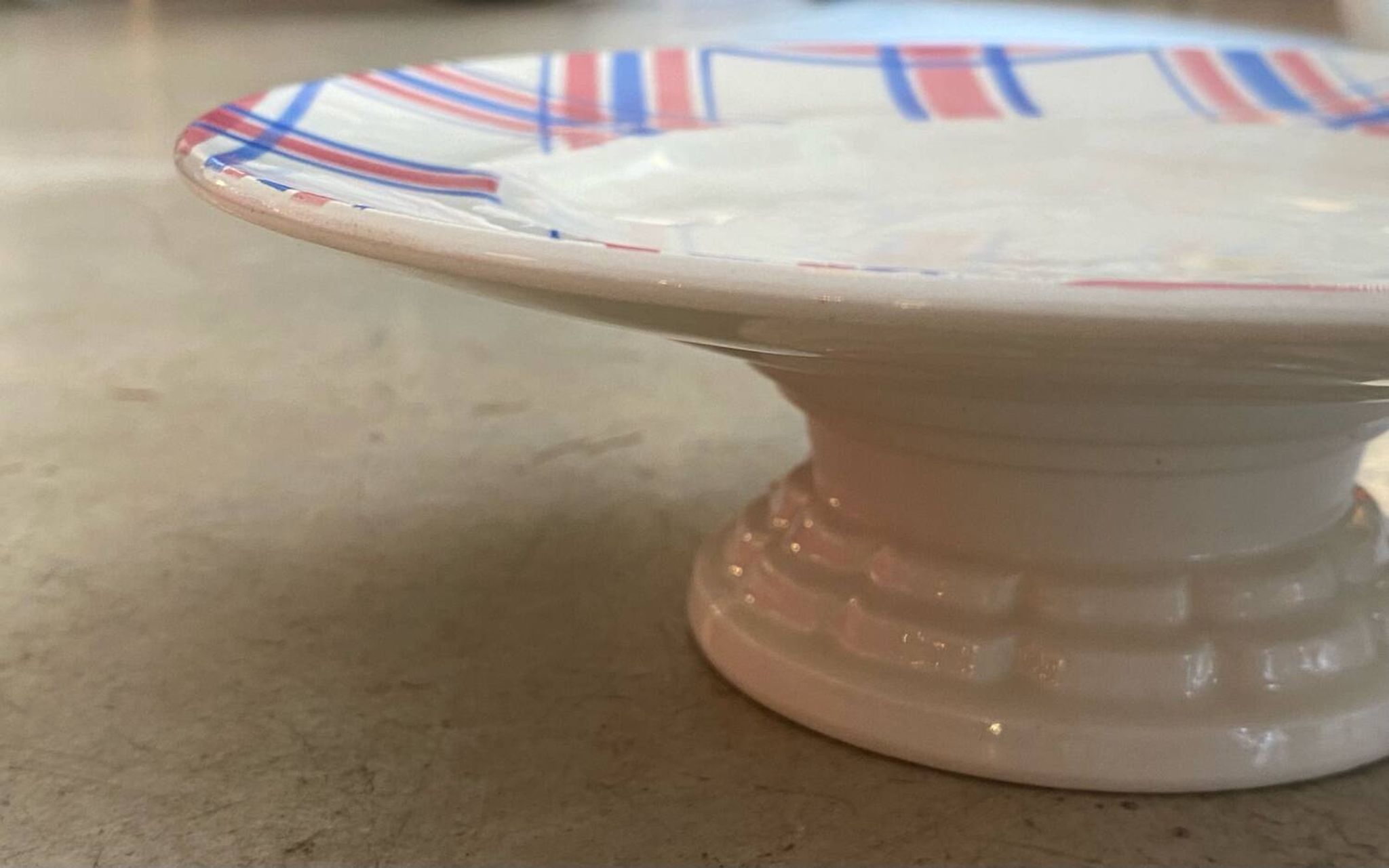 Set of porcelain dishes