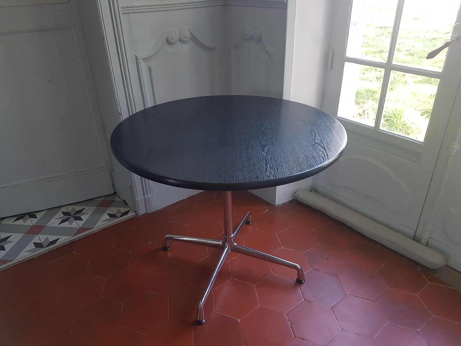 Table by Charles & Ray Eames, Vitra