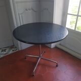 Table by Charles & Ray Eames, Vitra