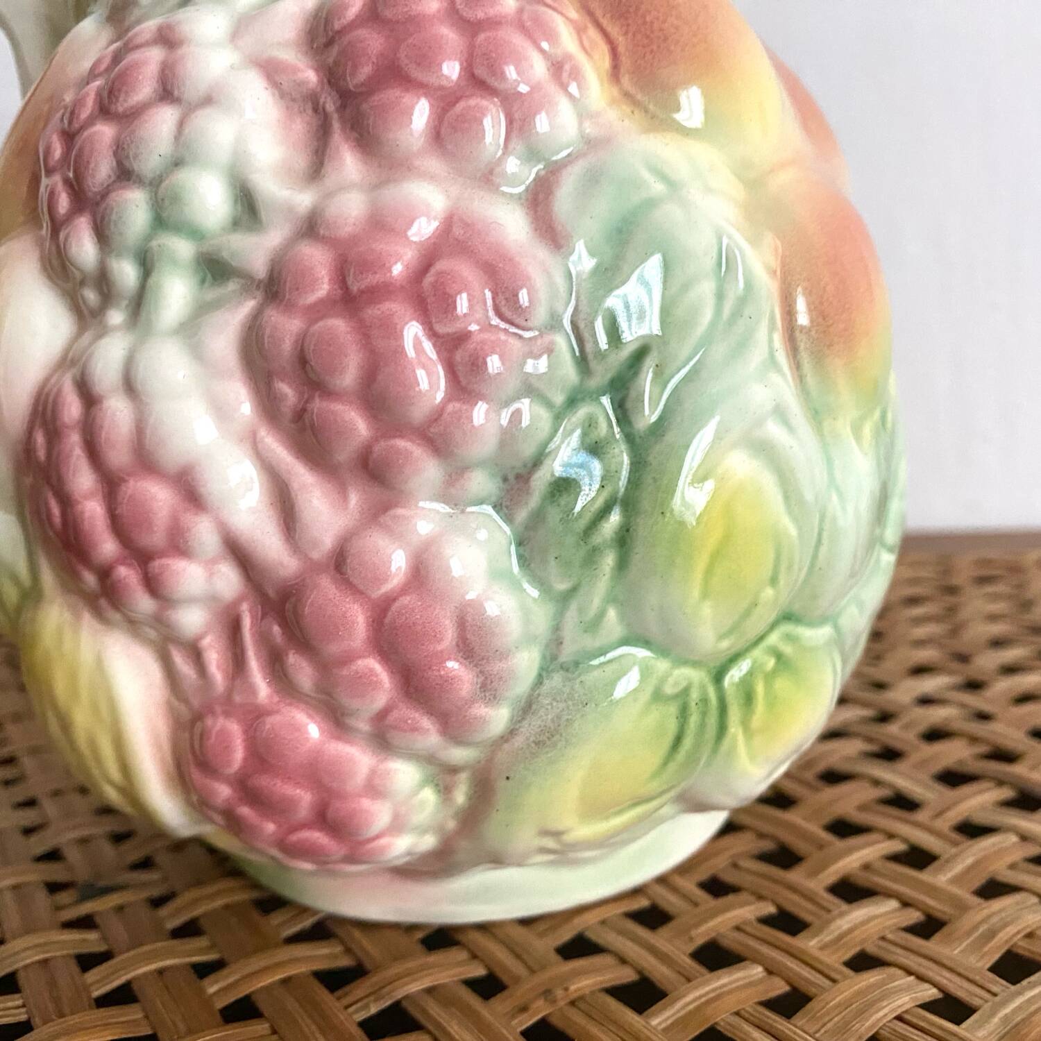 Fruit slip pitcher Salins France