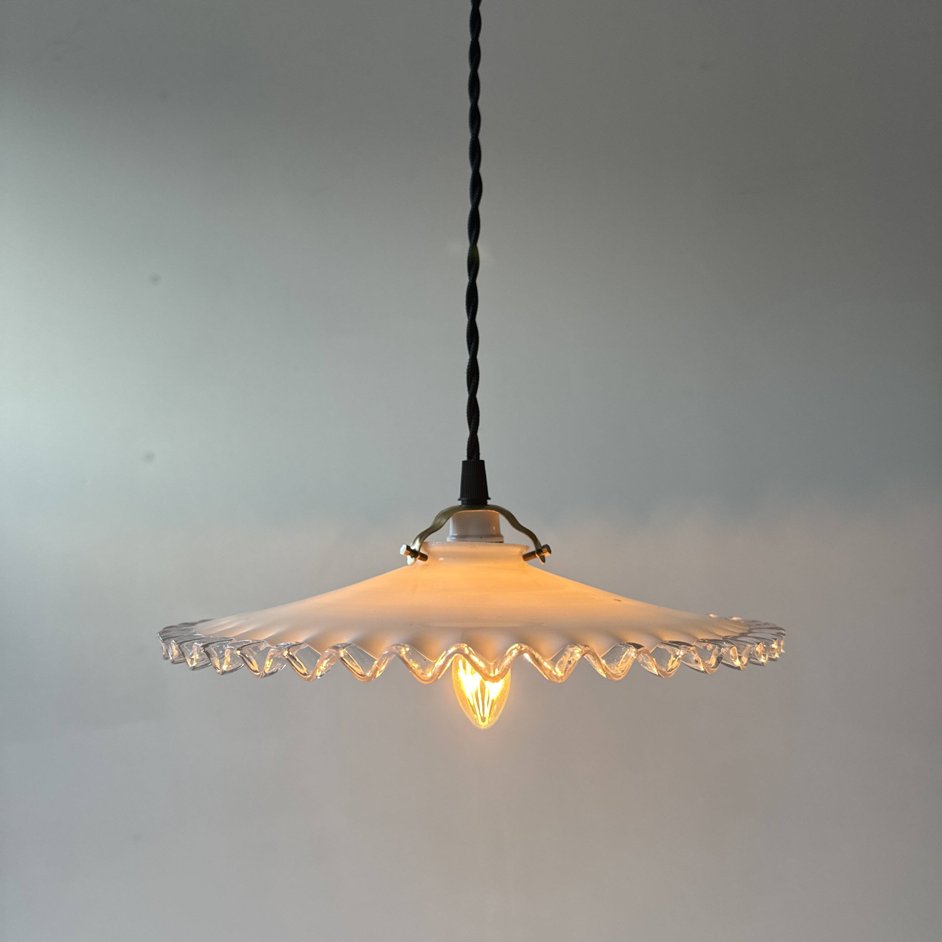 Old opaline laced suspension 25 cm vintage